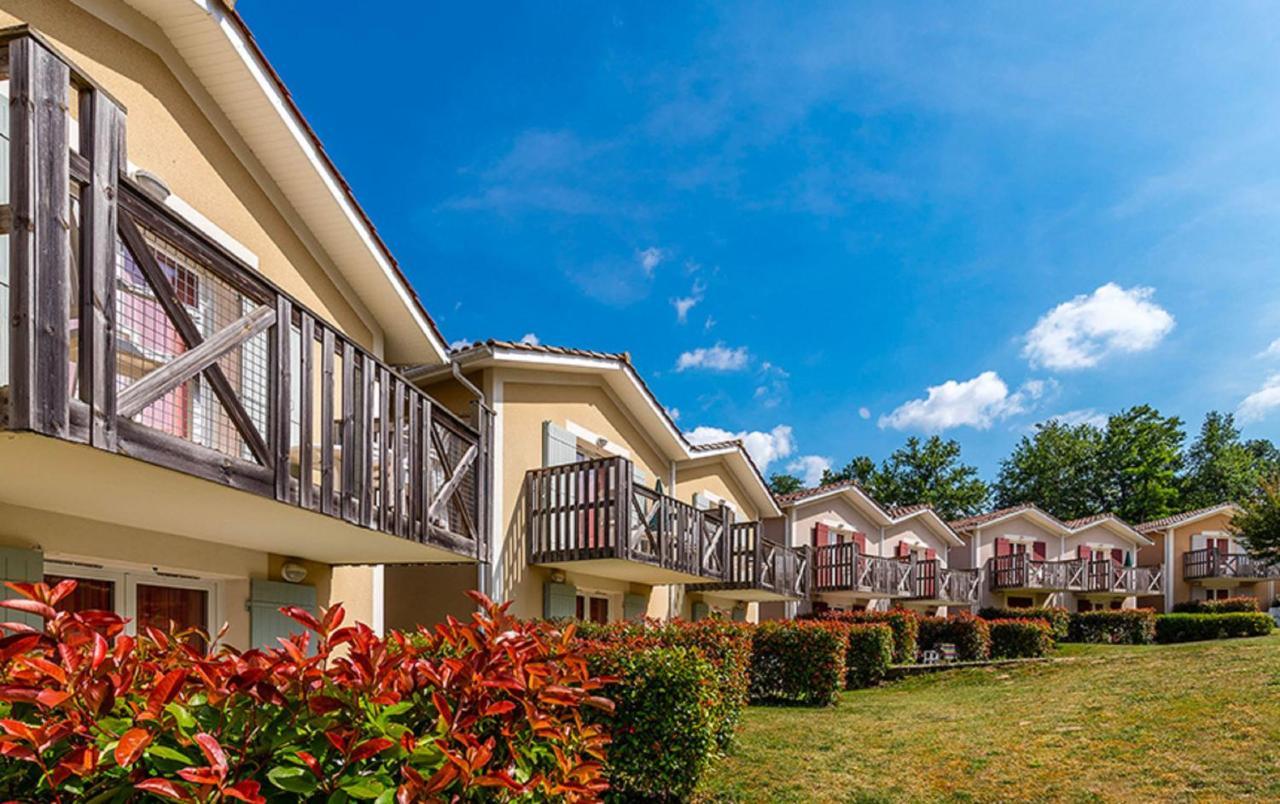 Vacanceole - Le Domaine Du Golf D'Albret Barbaste Exterior photo