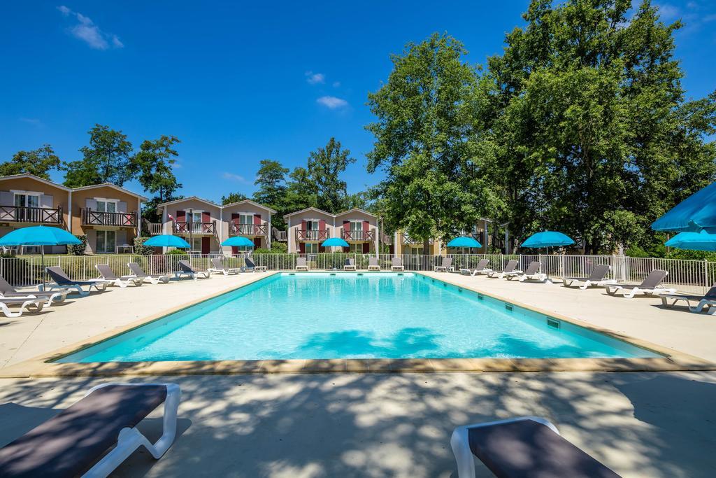 Vacanceole - Le Domaine Du Golf D'Albret Barbaste Exterior photo